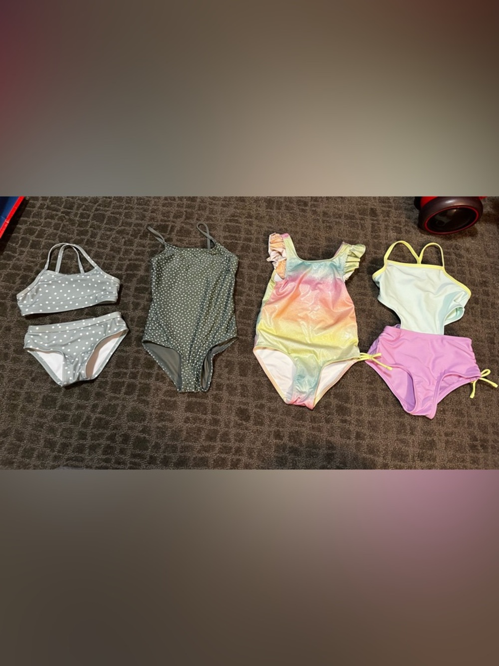 4 Girls Swimsuits Size 3-4T